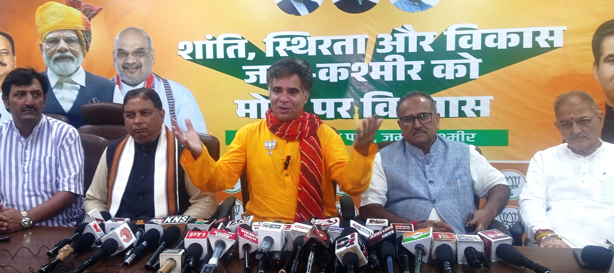 'BJP highly grateful to the Voters, EC and Security forces for free & fair Assembly elections in J&K: Ravinder Raina'